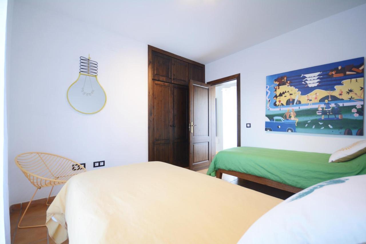 Beautiful Spacious Villa With Private Heated Pool In Lajares Eksteriør bilde