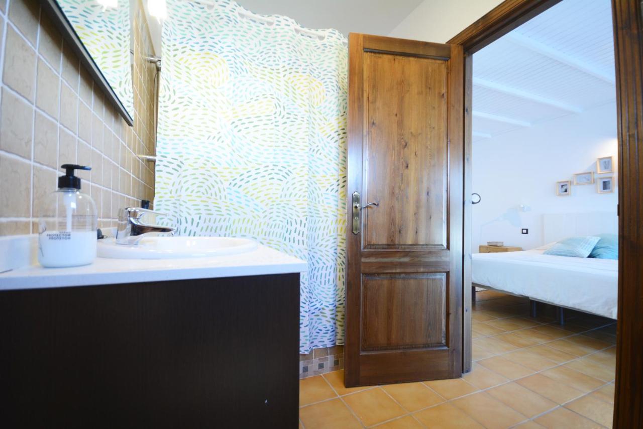 Beautiful Spacious Villa With Private Heated Pool In Lajares Eksteriør bilde