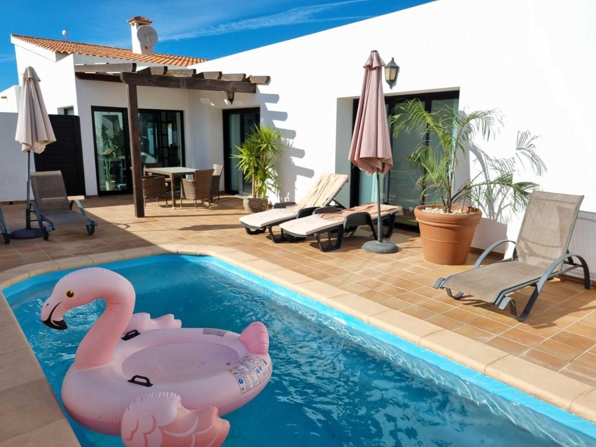 Beautiful Spacious Villa With Private Heated Pool In Lajares Eksteriør bilde